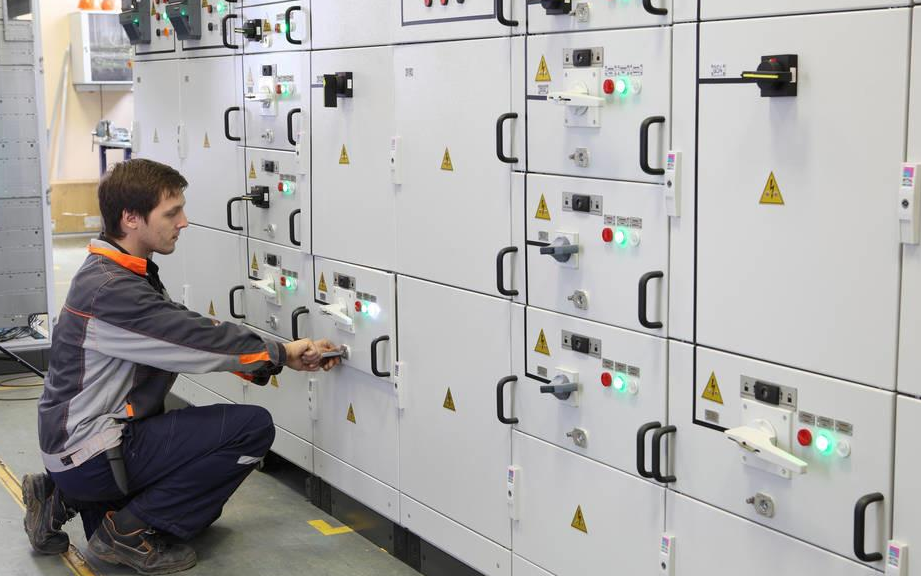 四川成都电力维保|国网鄱阳县供电公司：“电维保”为客户用电保驾护航